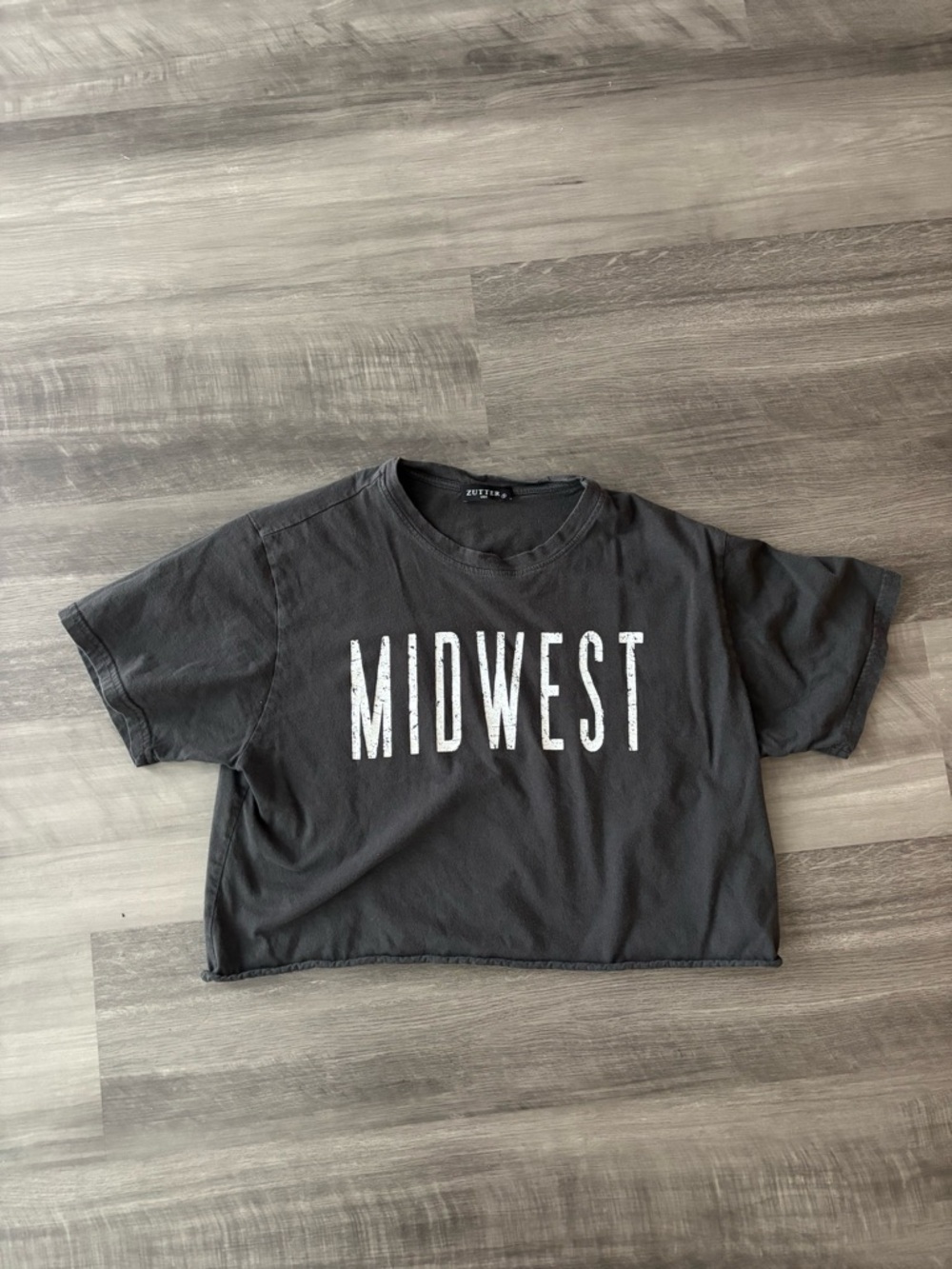 MIDWEST Graphic Crop Tee - Black